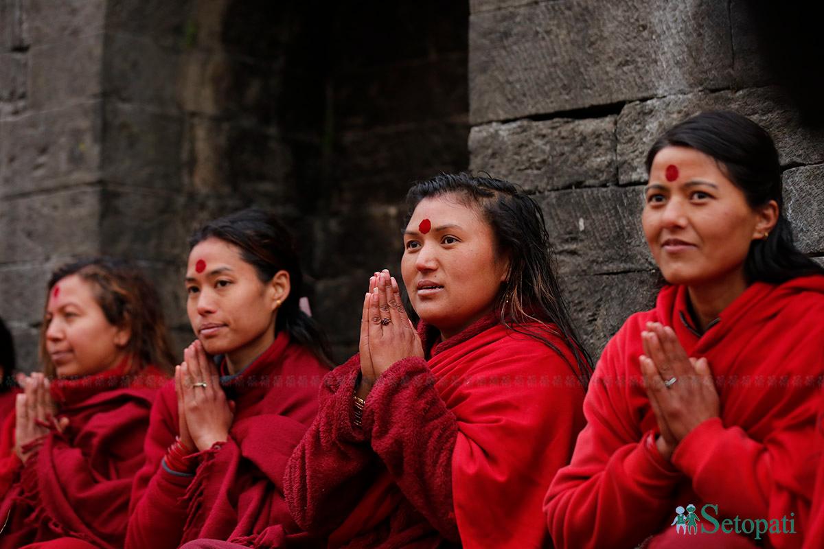 madhanarayan at pashupati (24).jpg